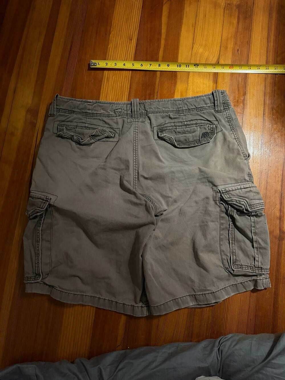 Aeropostale Mens Authentic Cargo Shorts Gray Size 38